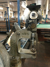Load image into Gallery viewer, Stimpson – Auto Feed Grommet Rivet Pedal Machine
