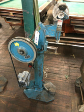 Load image into Gallery viewer, Stimpson – Auto Feed Grommet Rivet Pedal Machine